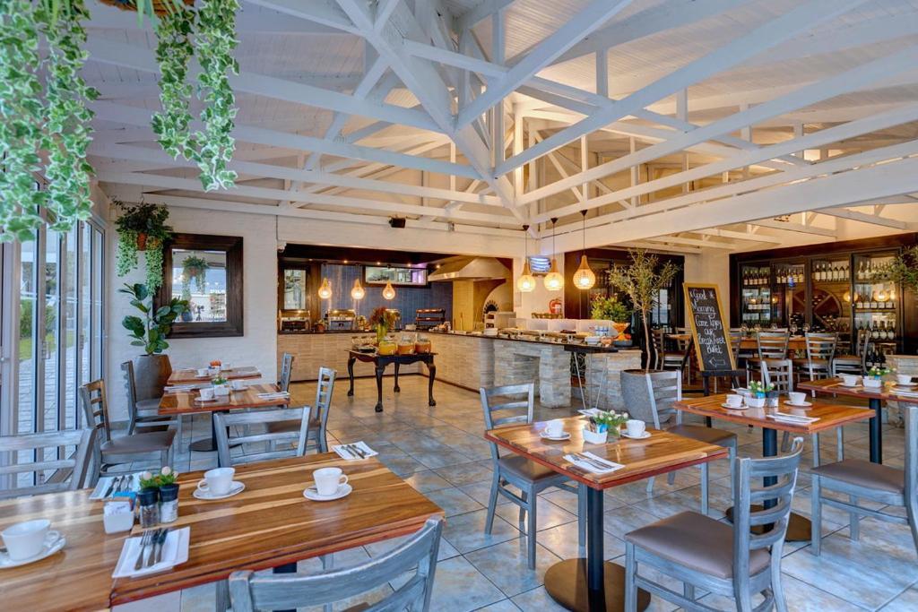 Protea Hotel By Marriott モーセル・ベイ エクステリア 写真