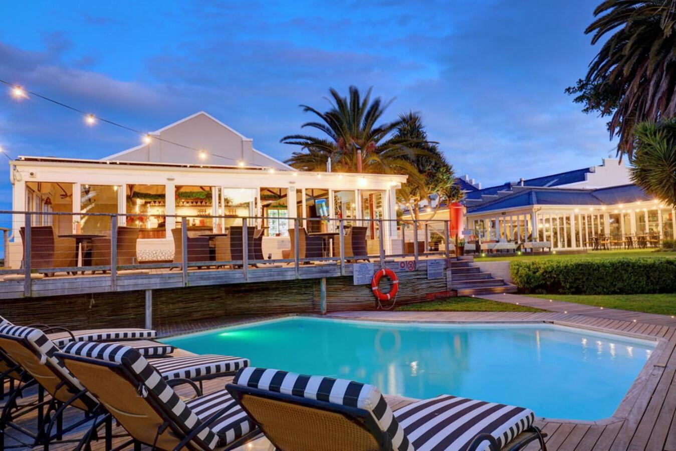Protea Hotel By Marriott モーセル・ベイ エクステリア 写真